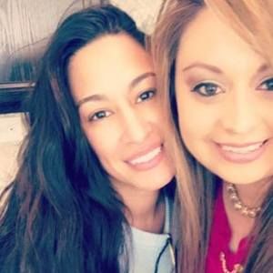 Meet your Posher, Yvette